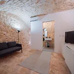 La Pupa Coi Baffi - Edificio Storico In Centro *