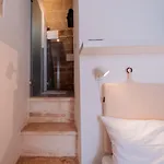 La Pupa Coi Baffi - Edificio Storico In Centro Appartement Conversano