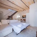 La Pupa Coi Baffi - Edificio Storico In Centro Appartement *