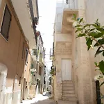 Appartement La Pupa Coi Baffi - Edificio Storico In Centro *