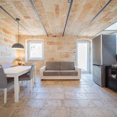 La Pupa Coi Baffi - Edificio Storico In Centro Appartement Conversano