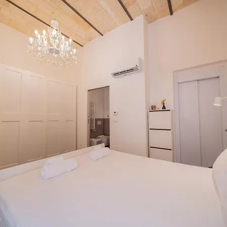 La Pupa Coi Baffi - Edificio Storico In Centro Apartmán Conversano