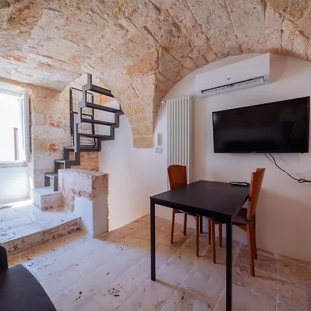 Apartmán La Pupa Coi Baffi - Edificio Storico In Centro Conversano