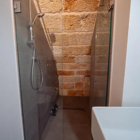 La Pupa Coi Baffi - Edificio Storico In Centro Apartmán