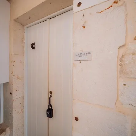 La Pupa Coi Baffi - Edificio Storico In Centro