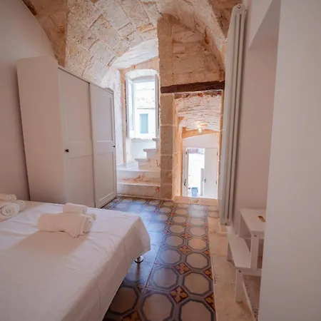 La Pupa Coi Baffi - Edificio Storico In Centro *