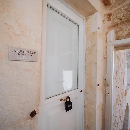 La Pupa Coi Baffi - Edificio Storico In Centro Conversano