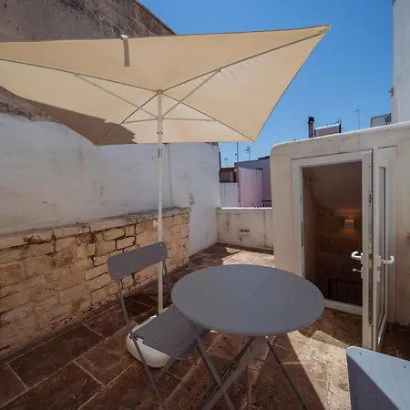 Appartamento La Pupa Coi Baffi - Edificio Storico In Centro