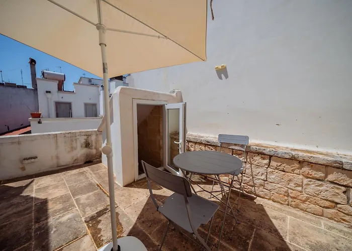 La Pupa Coi Baffi - Edificio Storico In Centro Apartamento