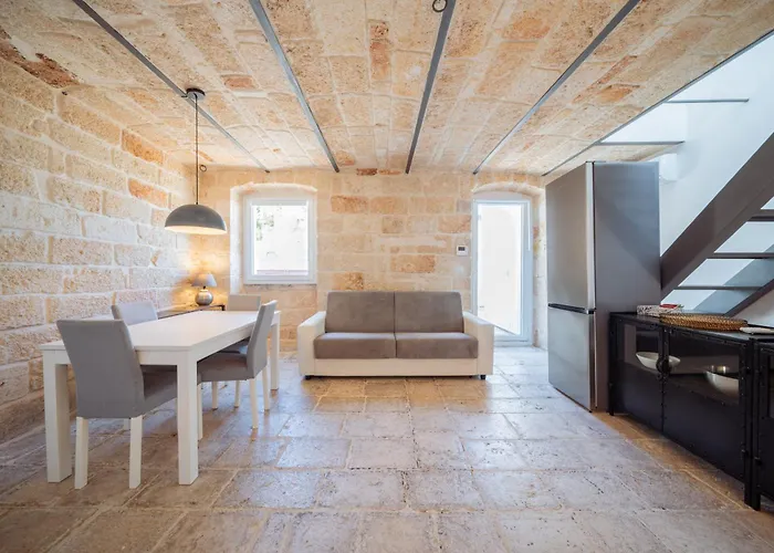 La Pupa Coi Baffi - Edificio Storico In Centro Apartamento Conversano