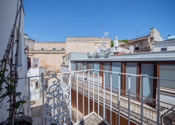 La Pupa Coi Baffi - Edificio Storico In Centro Apartamento
