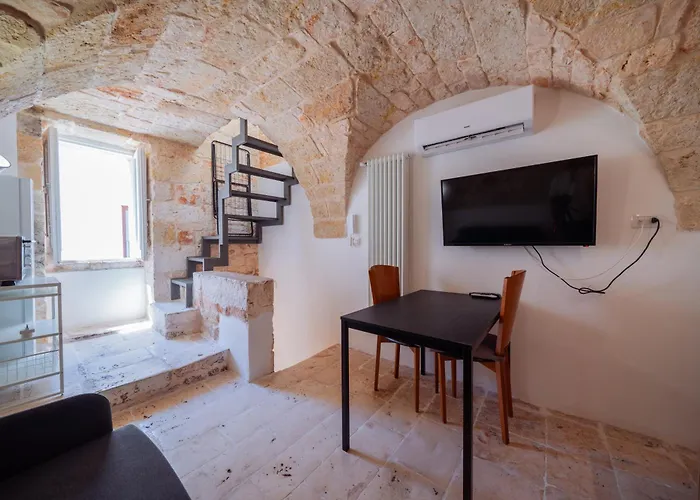 Apartamento La Pupa Coi Baffi - Edificio Storico In Centro Conversano