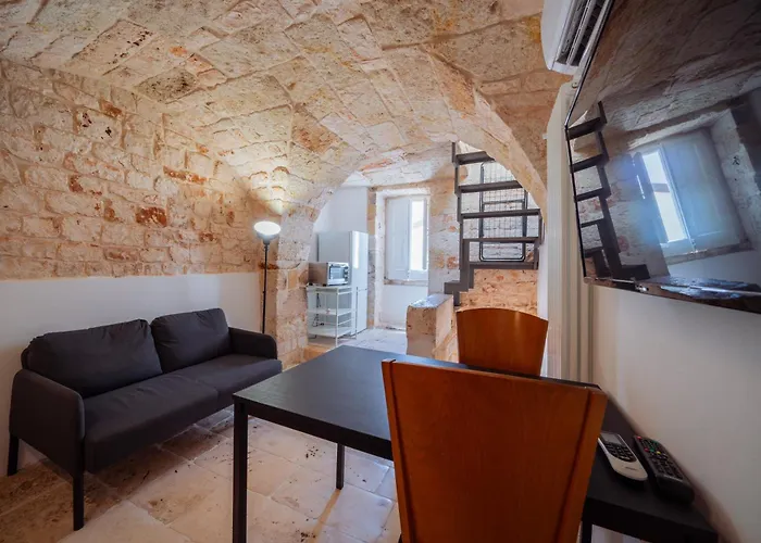 아파트 La Pupa Coi Baffi - Edificio Storico In Centro